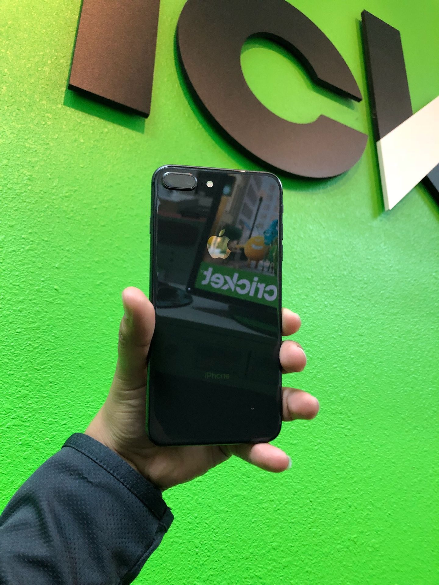 iPhone 8 Plus