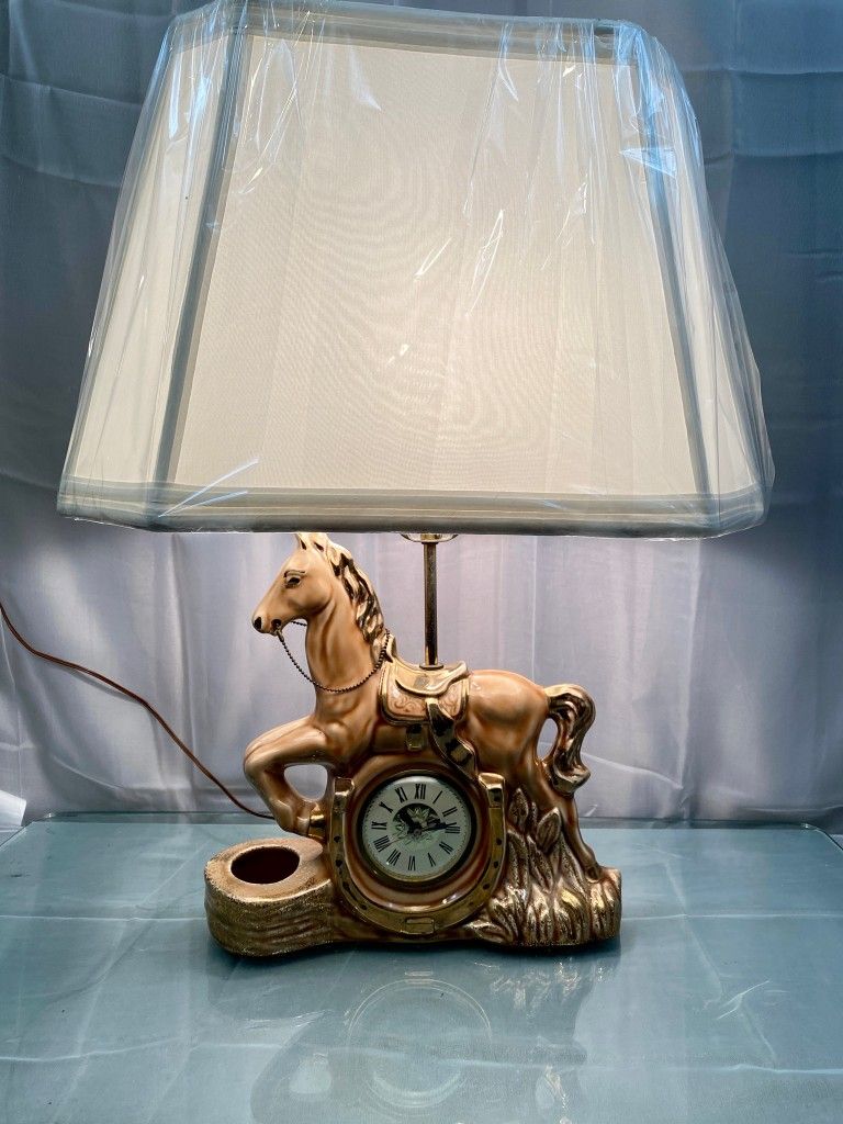 Vintage 50s Ceramic Horse Clock/Lamp w Like New Shade