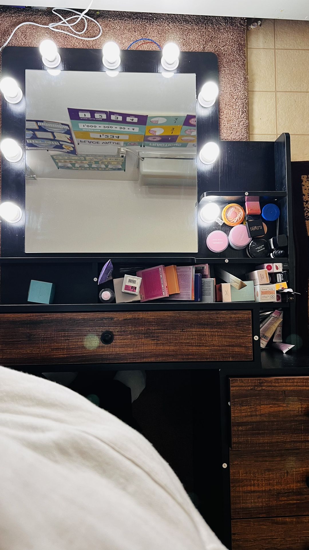 Makeup Vanity