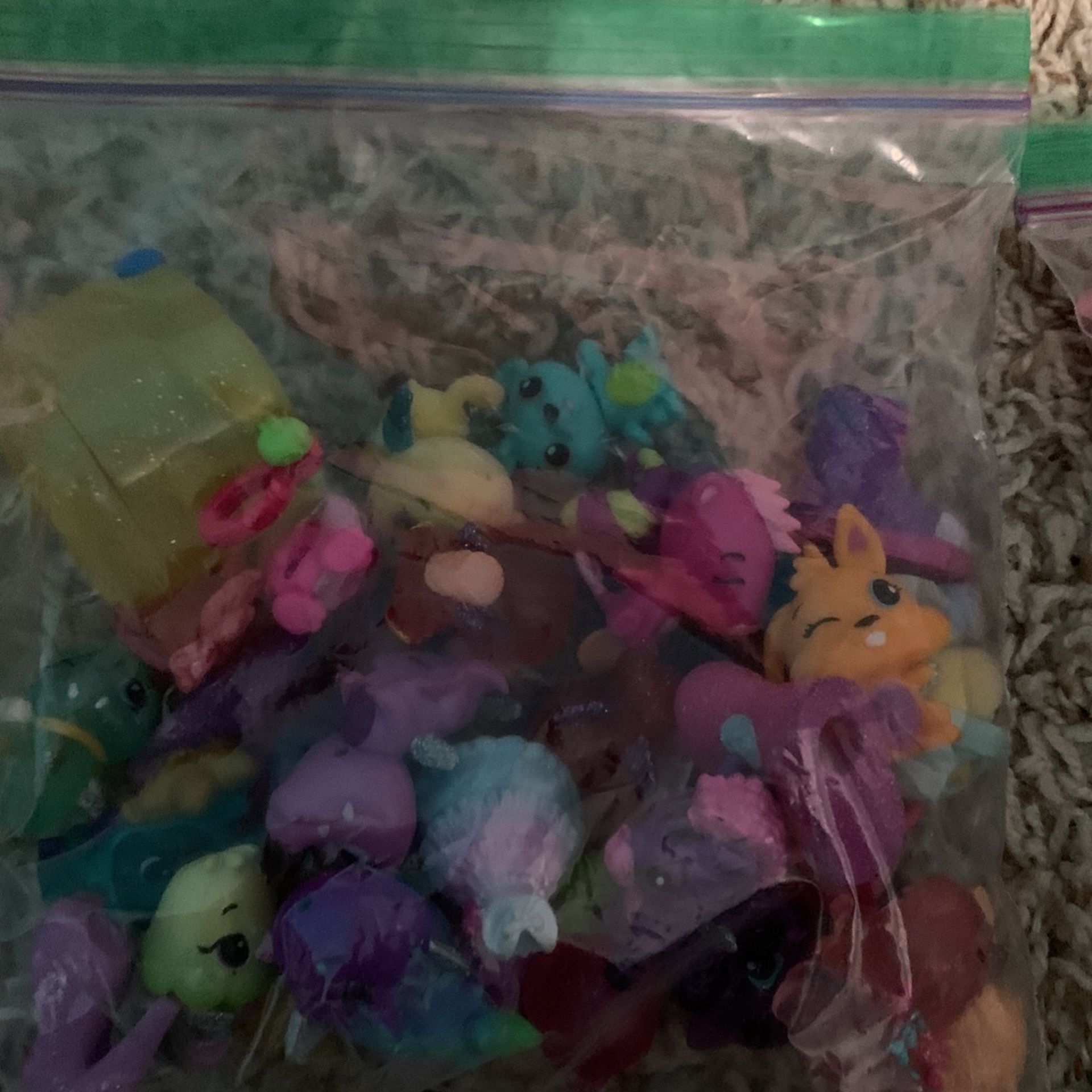 Shopkins And Hatchimals