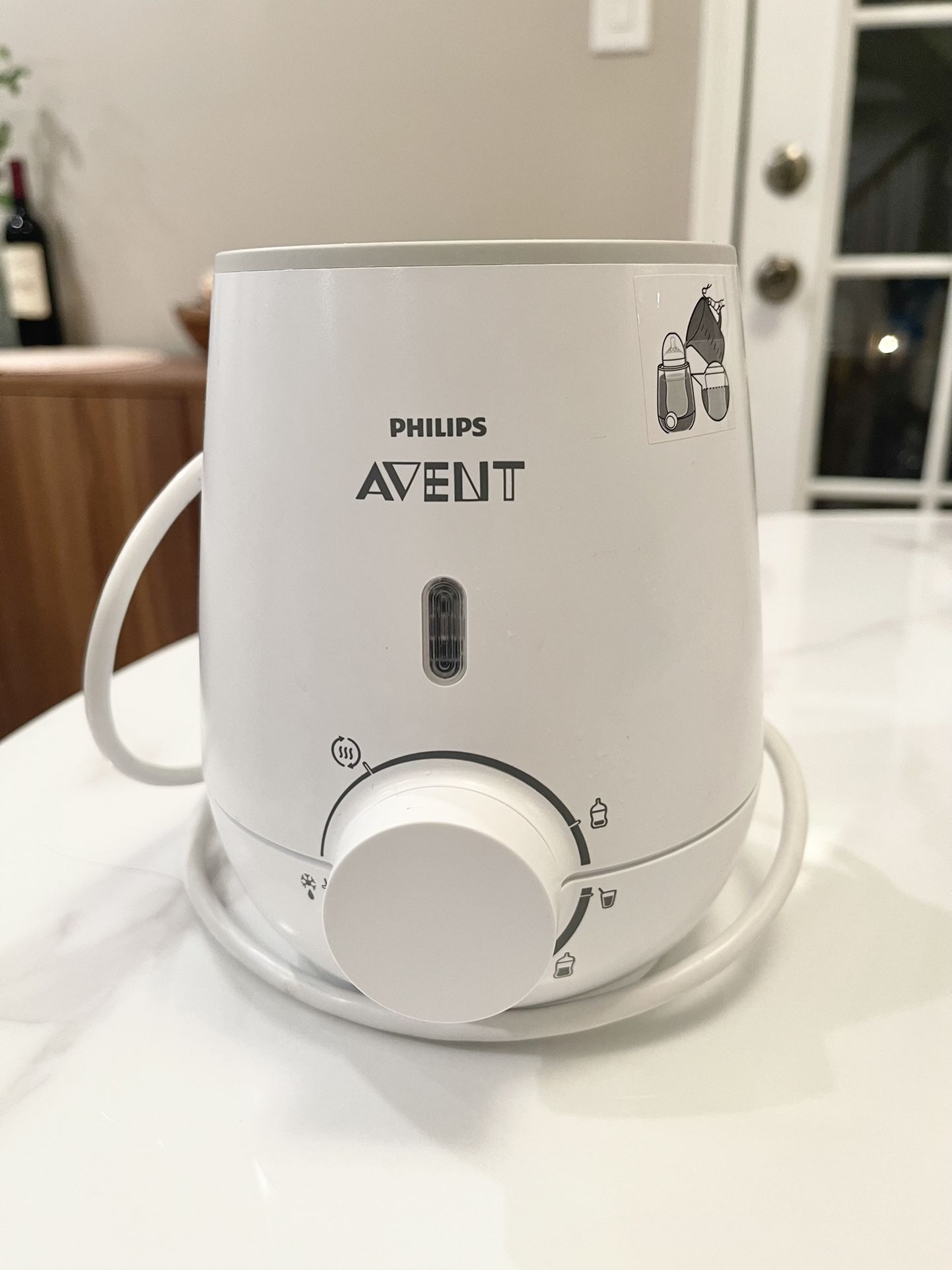 Philips Avent Fast Baby Bottle Warmer with Temperature Control and