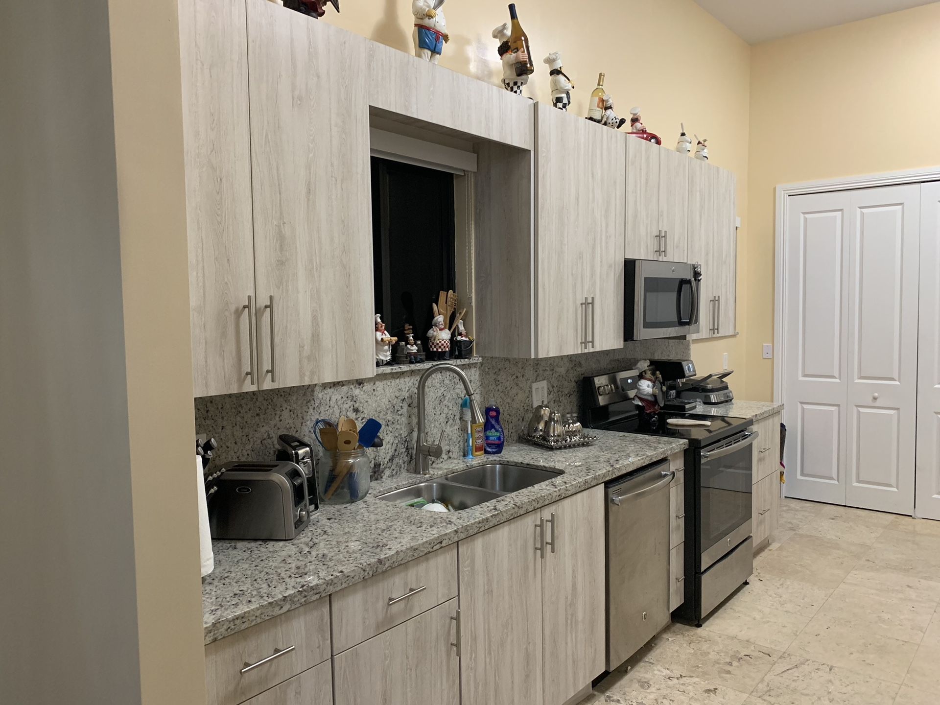 Kitchen cabinets