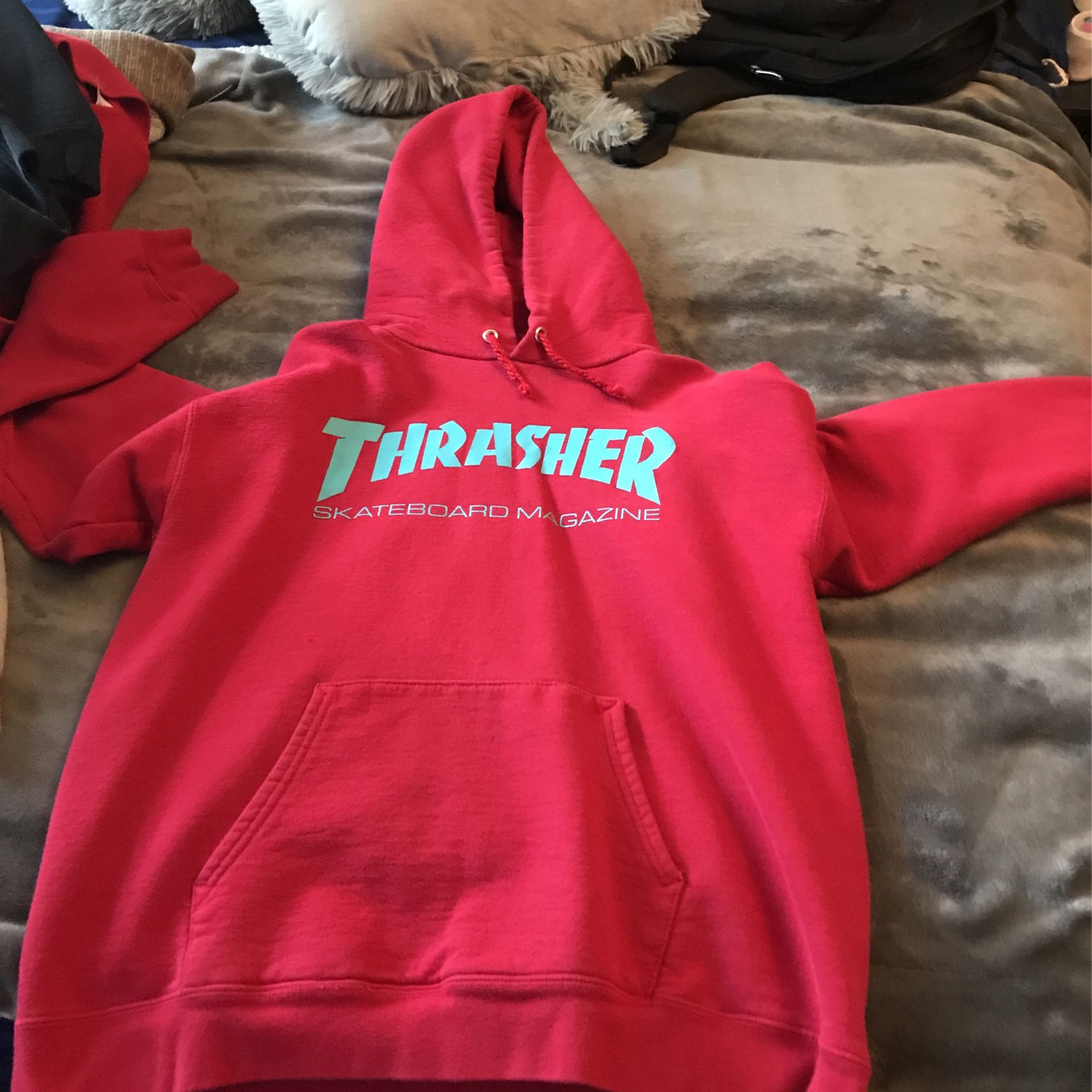 Thrasher hoodie, Medium