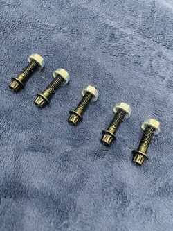 (40) 3 piece rim bolts 12point 8mx1.25 32mm gold black or chrome includes the nuts Thumbnail