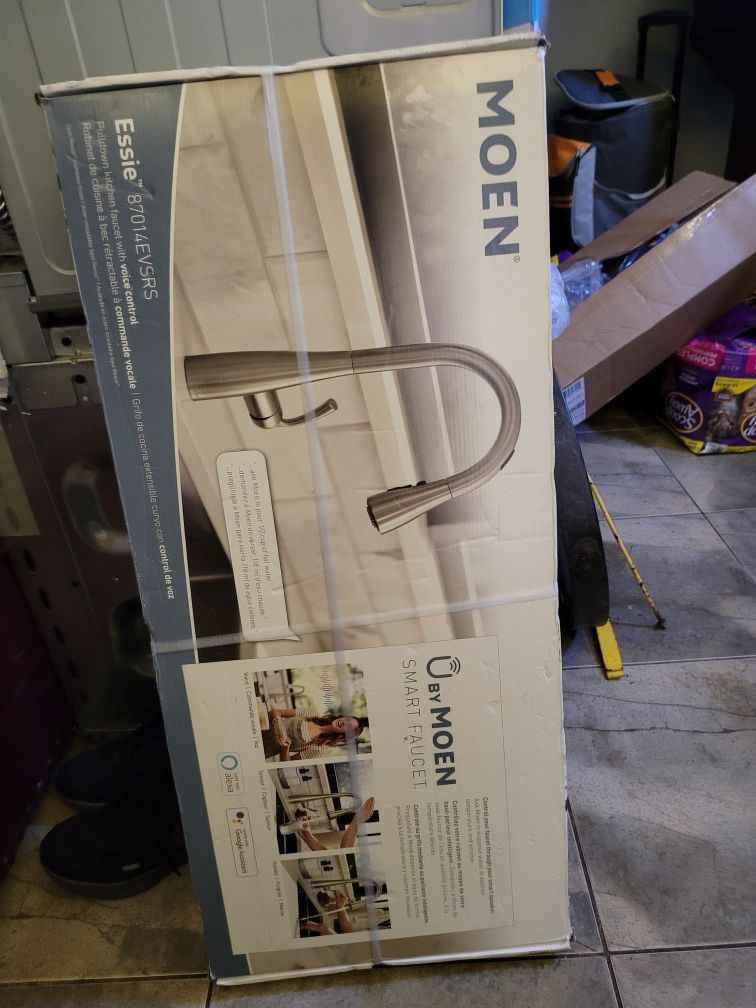 Moen Essie Voice Activated Touchless Smart Kitchen Faucet 87014EVSRS Brand new