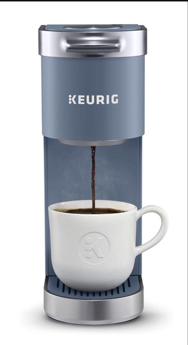 Keurig K-Mini Plus Coffee Maker, Single Serve K-Cup Pod Coffee Brewer, Comes With 6 to12 Oz Brew Size, K-Cup Pod Storage, and Travel Mug Friendly