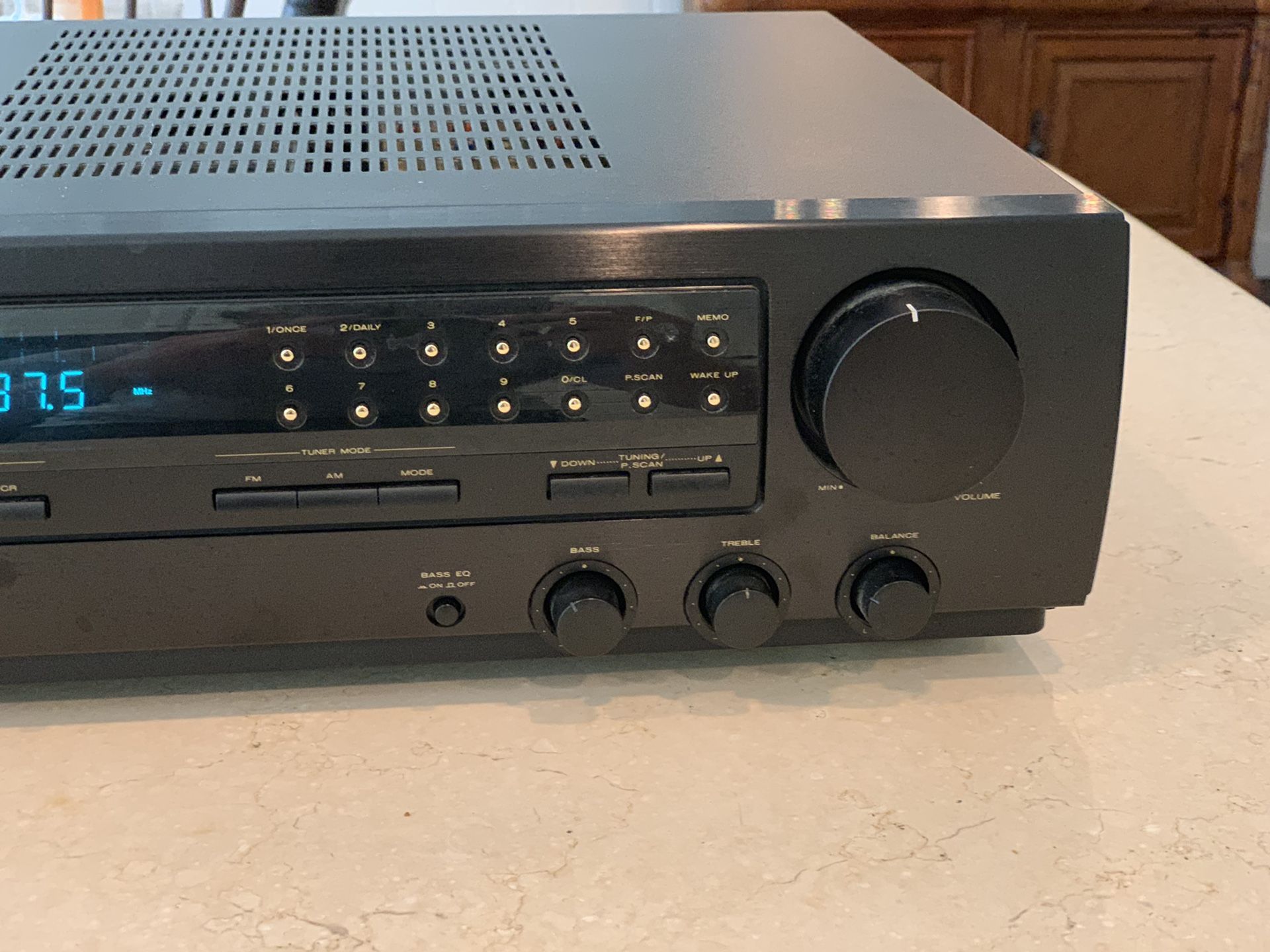 Marantz Sr-63 AVStereo Receiver with remote tested