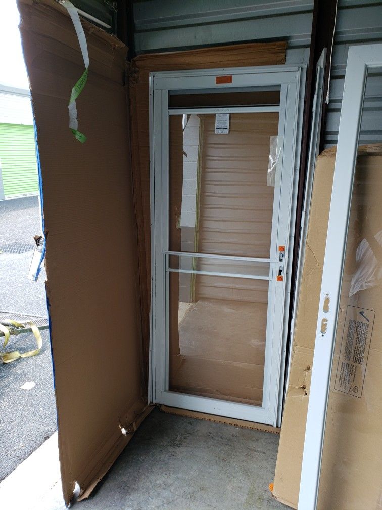 Storm Door New 36x80 Or 32x80 Right Or Left Side Handle Retractable
