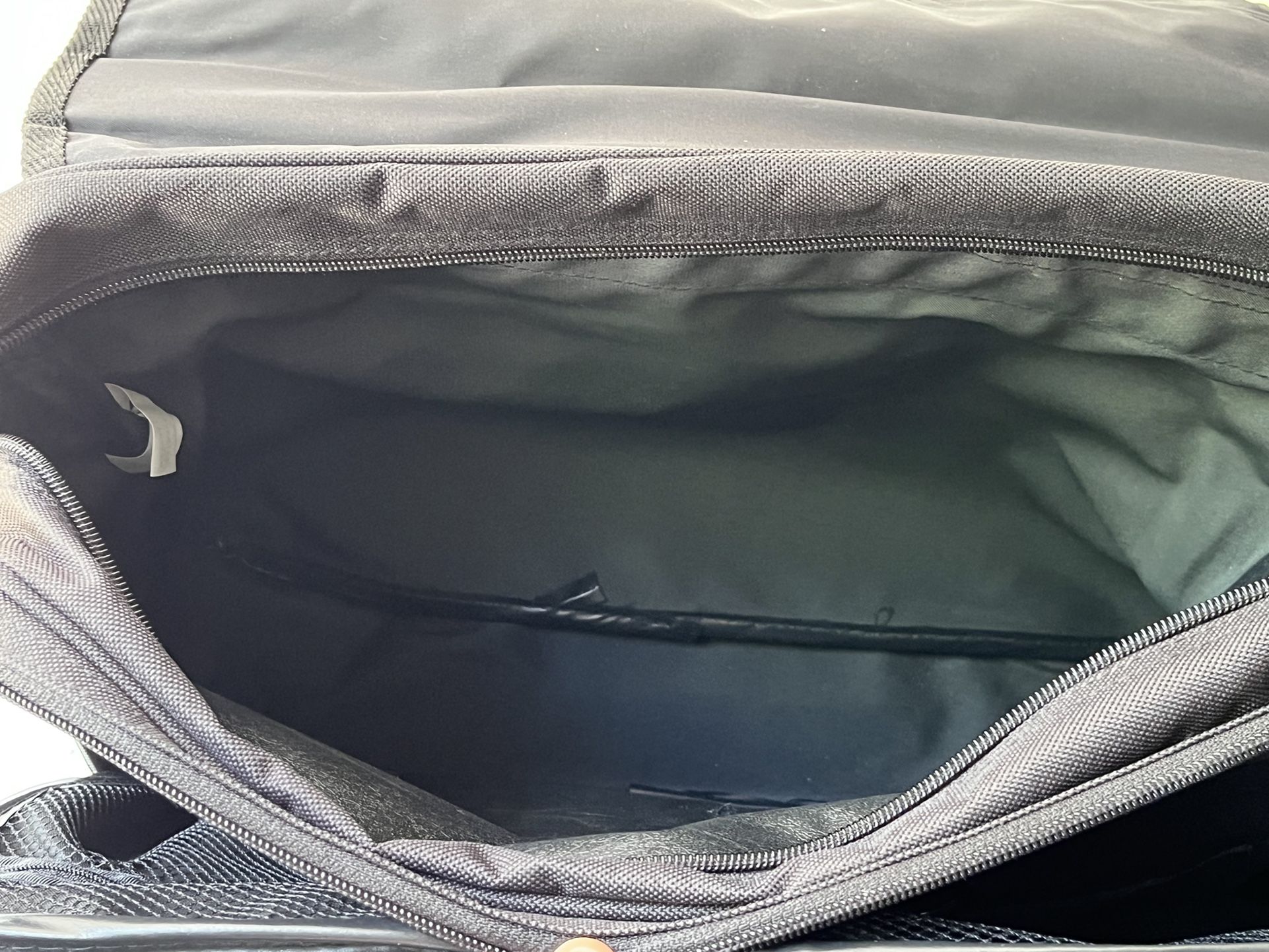 Arizona Jean Messenger Bag