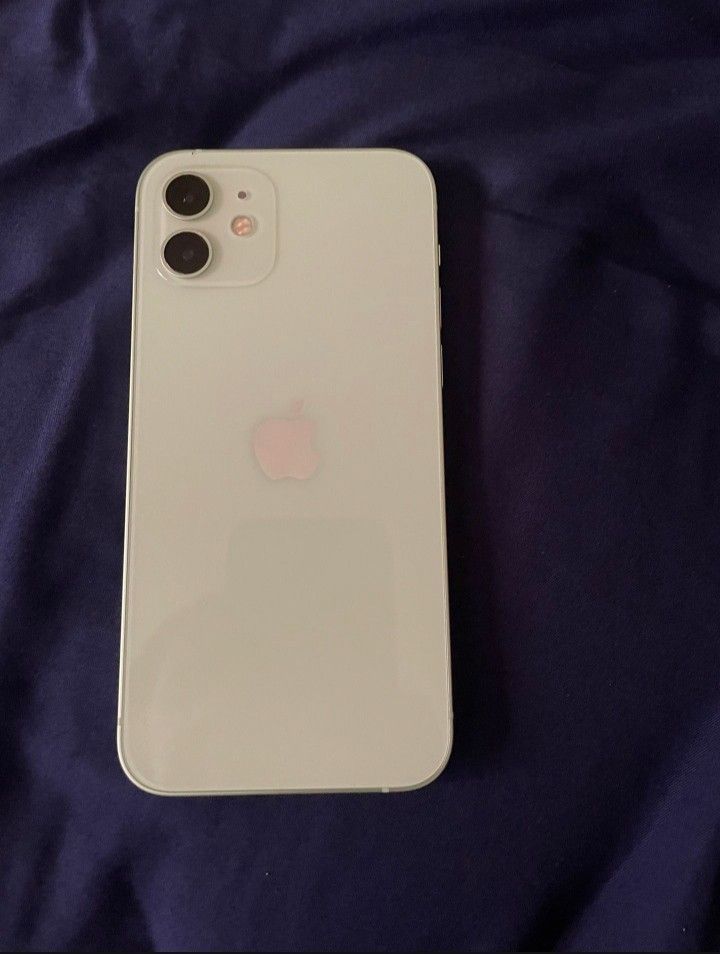 iPhone 12 Mint Green