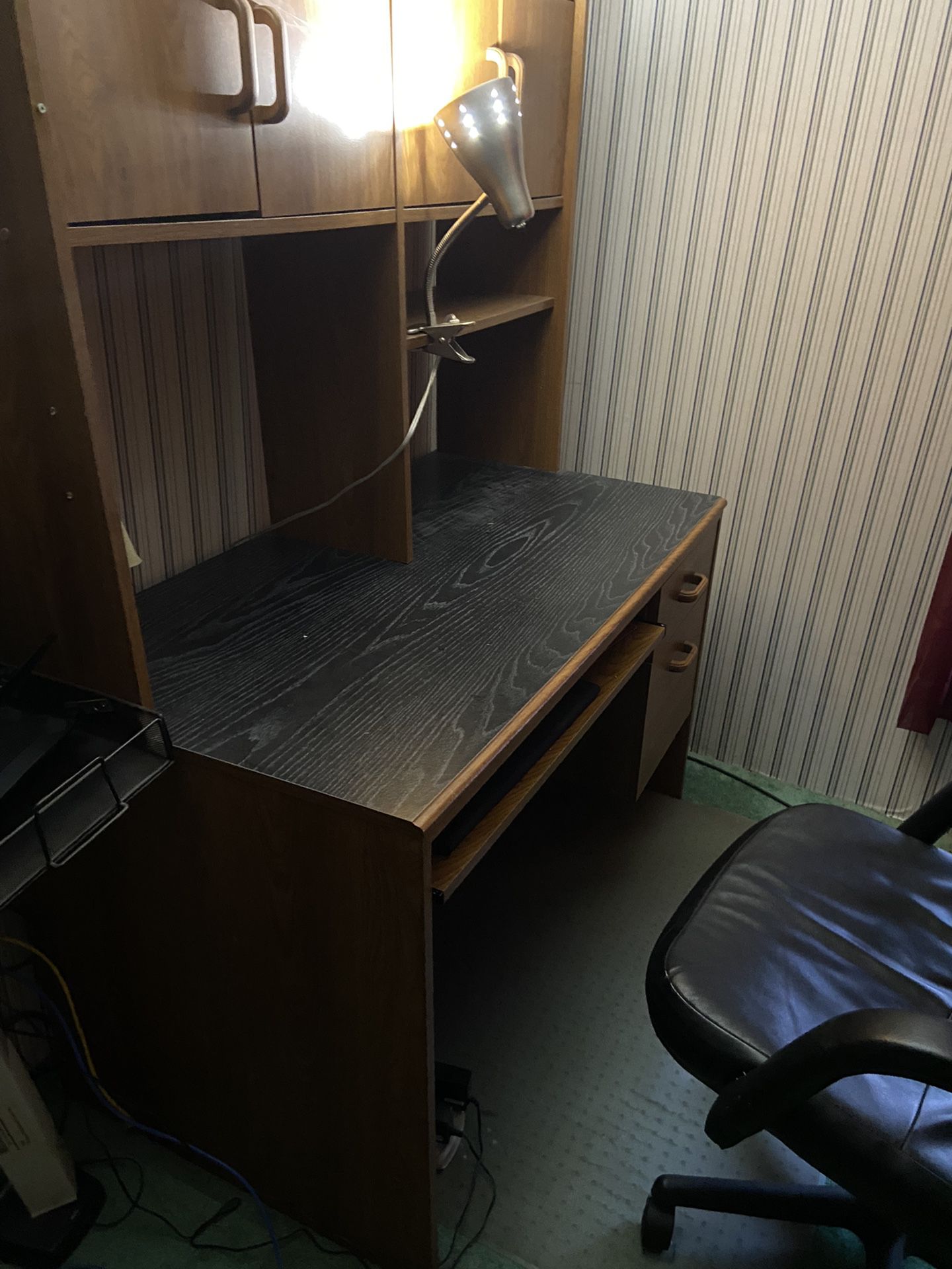 Desk w/ Chair 