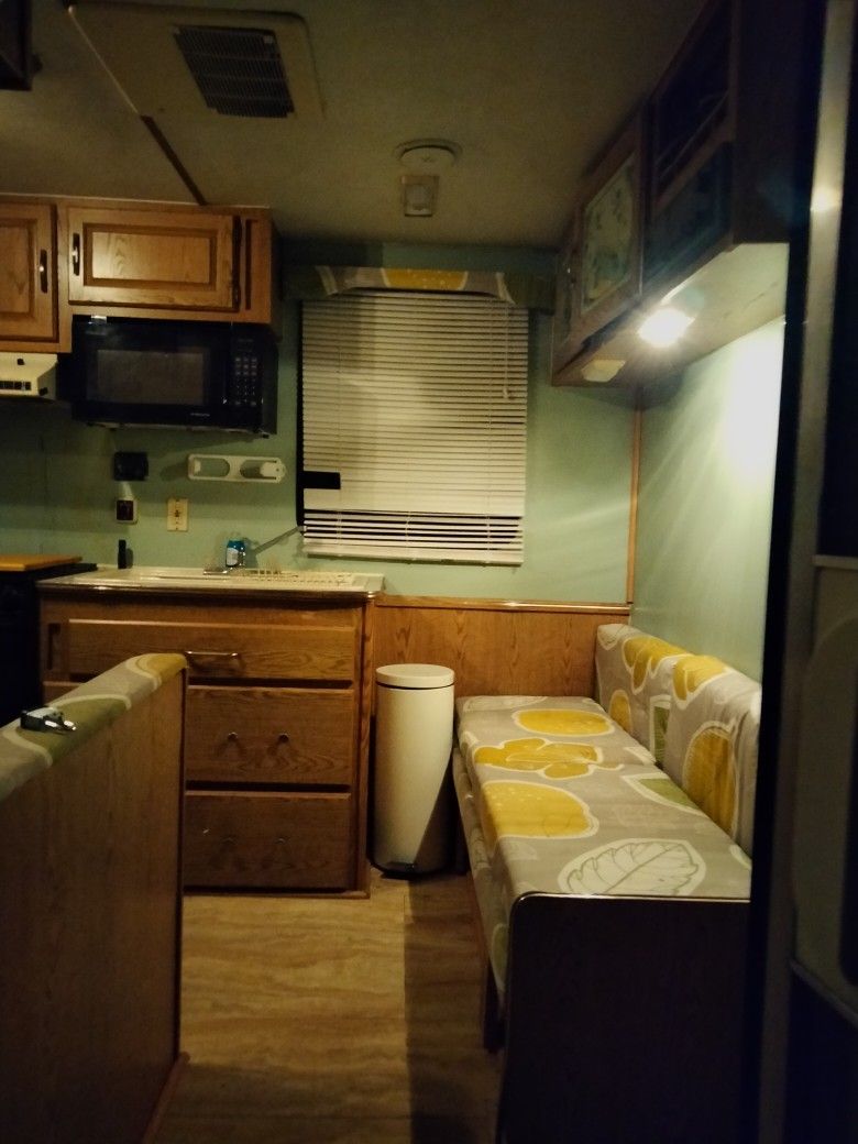 Camper