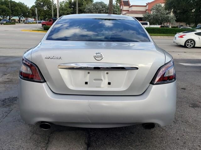 2012 Nissan Maxima