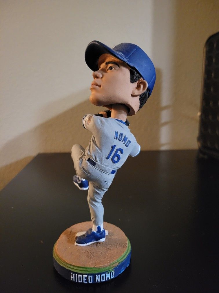 Dodgers SGA Hideo Nomo Bobblehead Figurine