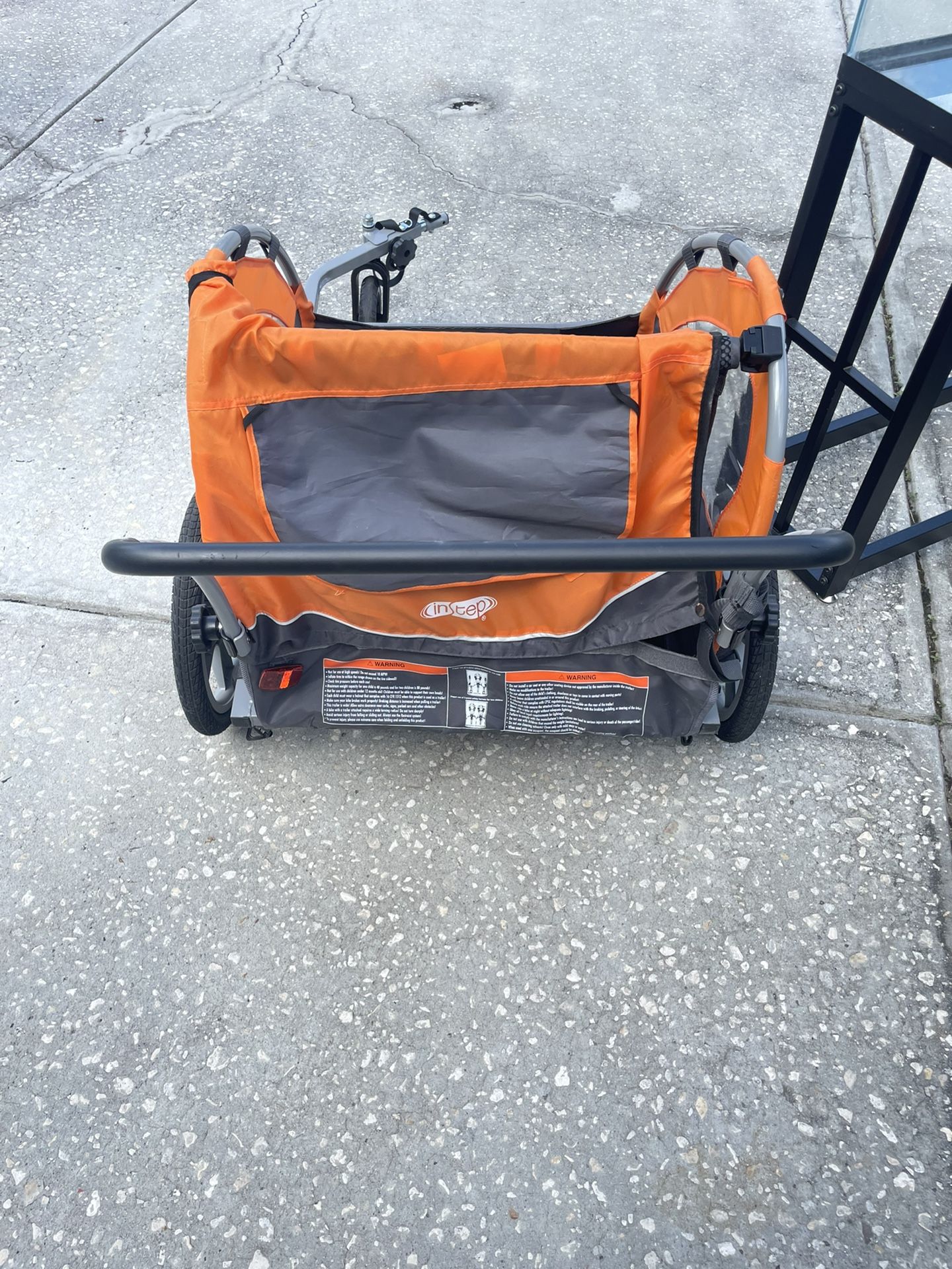 Instep Quick-N-EZ Double Tow Behind Bike Trailer