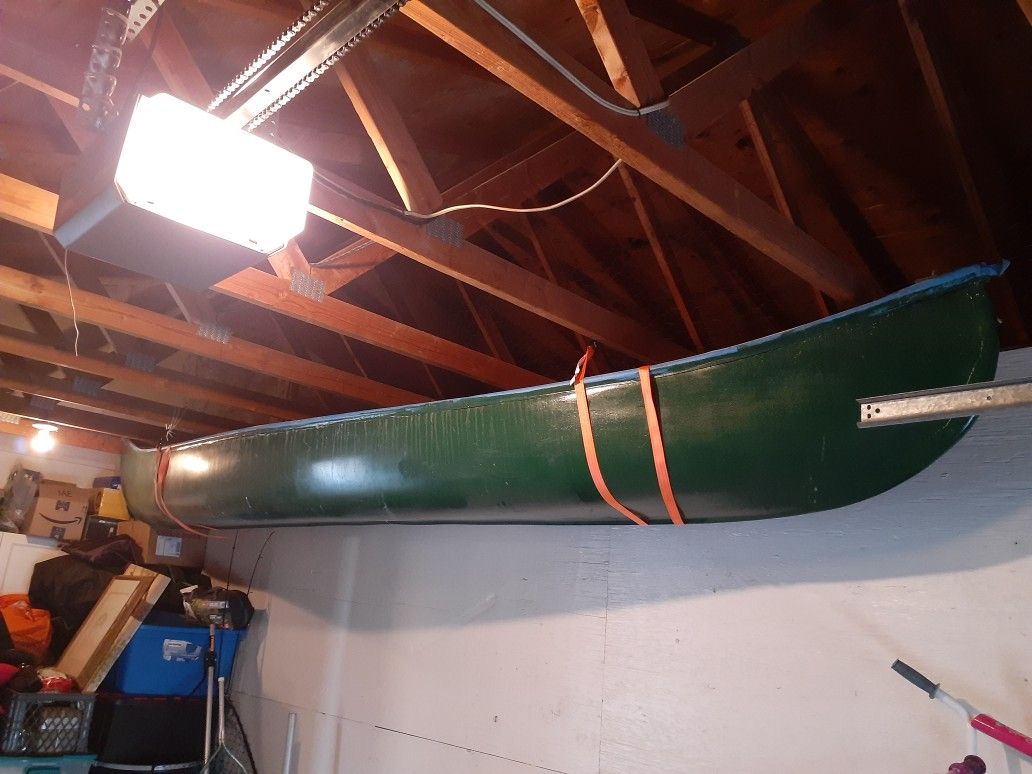 70s sears fiberglass canoe for Sale in Hesperia, CA OfferUp