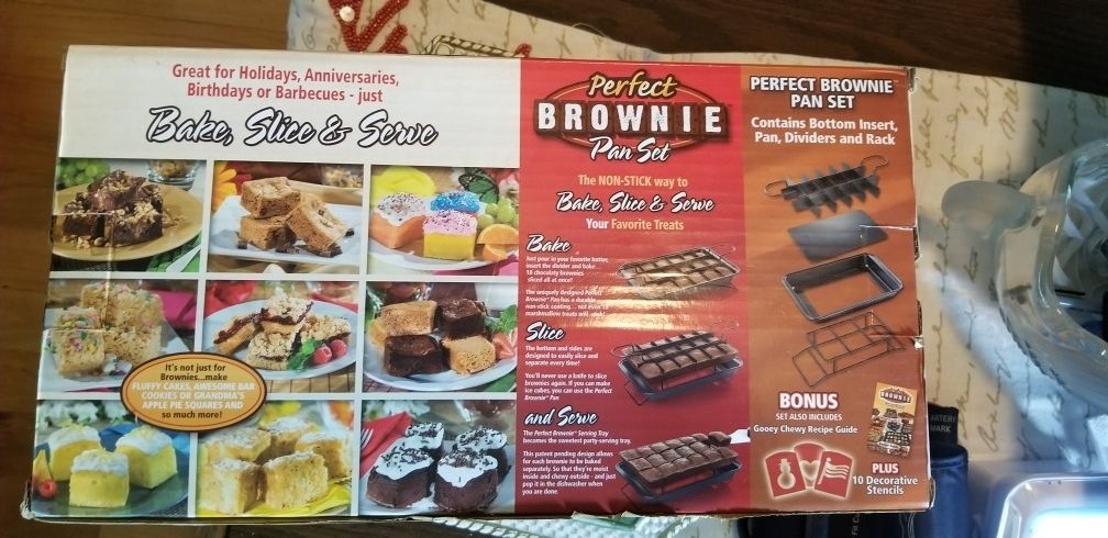 Perfect Brownie Pan Set