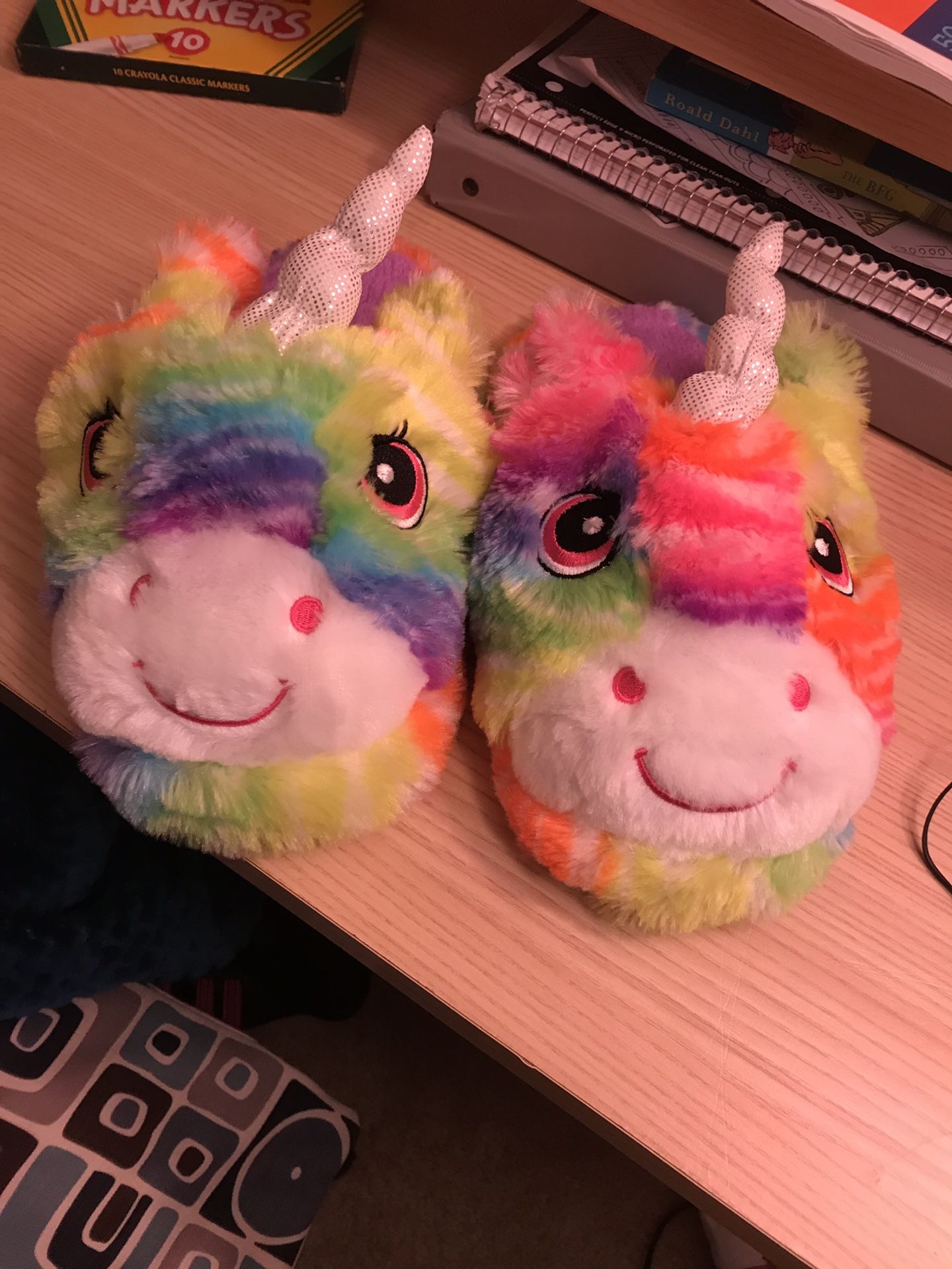New and like new Unicorns 🦄 Stuffed animals, slippers, pillow,