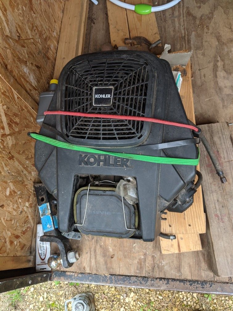 Lawn Tractor Engine