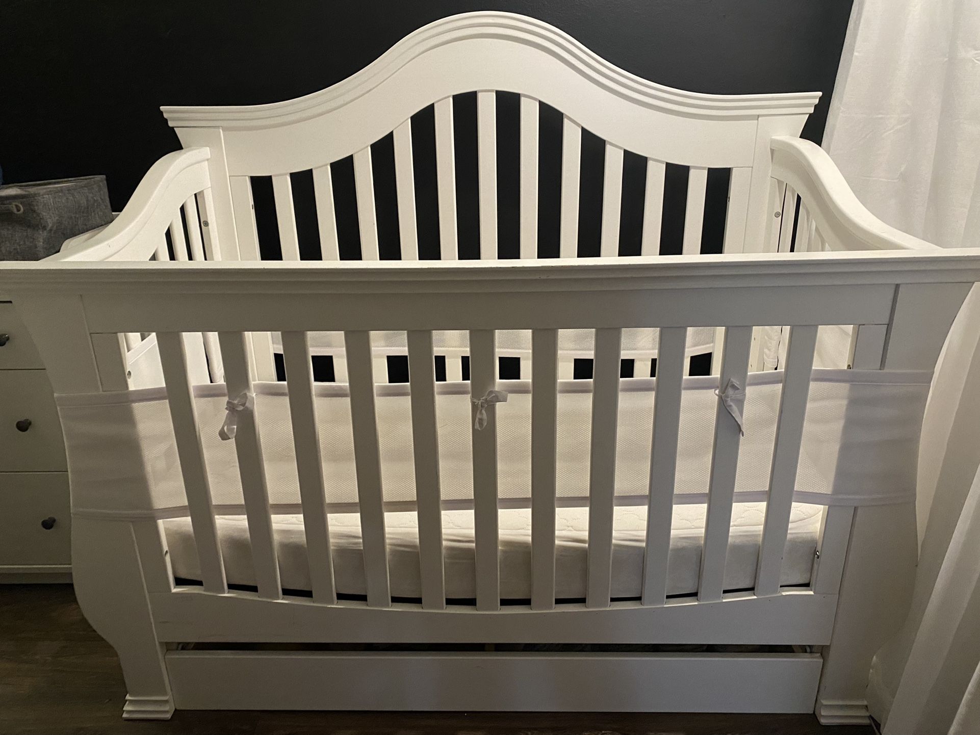Real Wood Convertible Crib