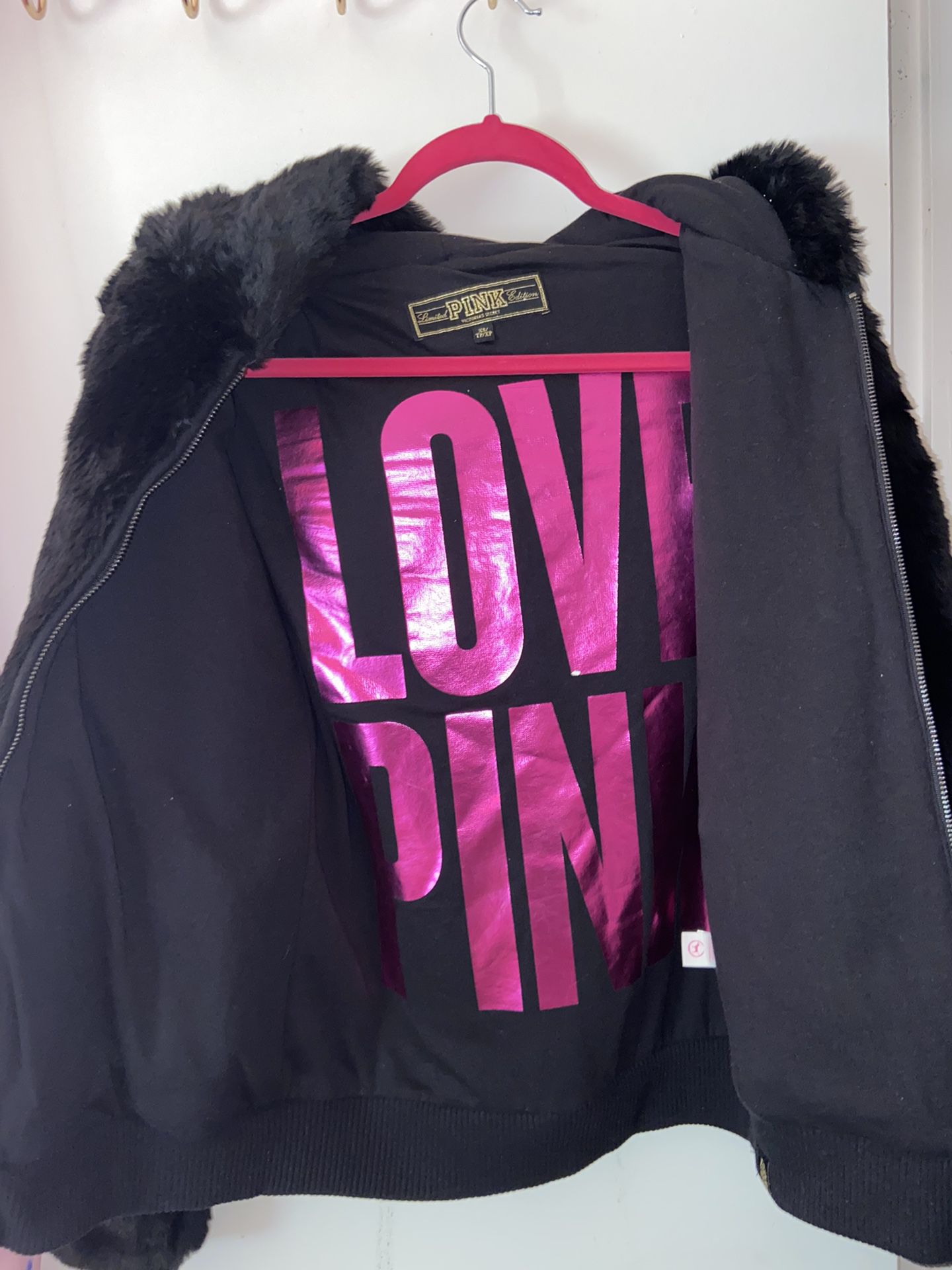 Victoria Secret Love Pink Limited Edition Jacket Size Xsmall 