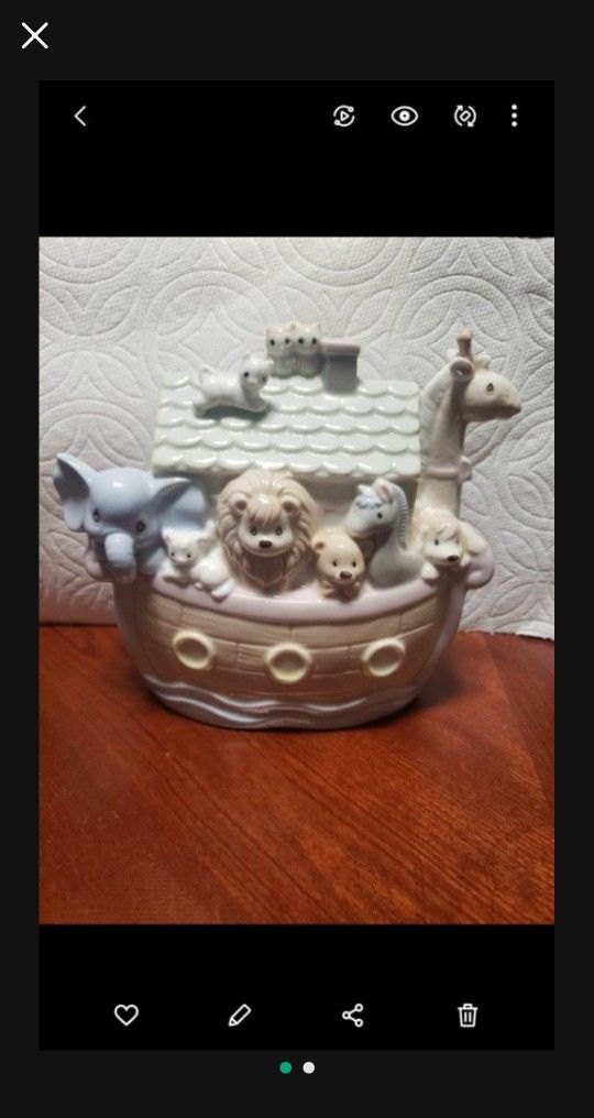 Precious Moments Noah's Ark Music Box Rare 1992 Vintage Retired
Had Music