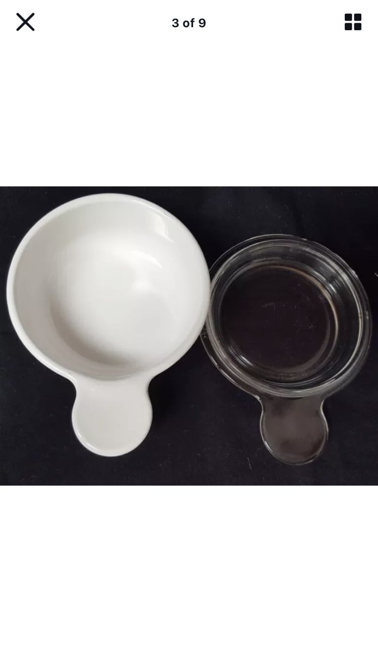 Pyrex White Grab It Bowl