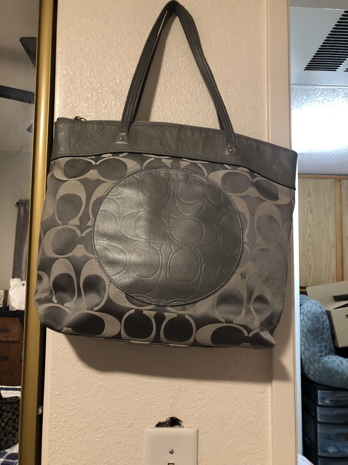 Purses Coach , Mk , Downey Burke, Kate Spade, Etc