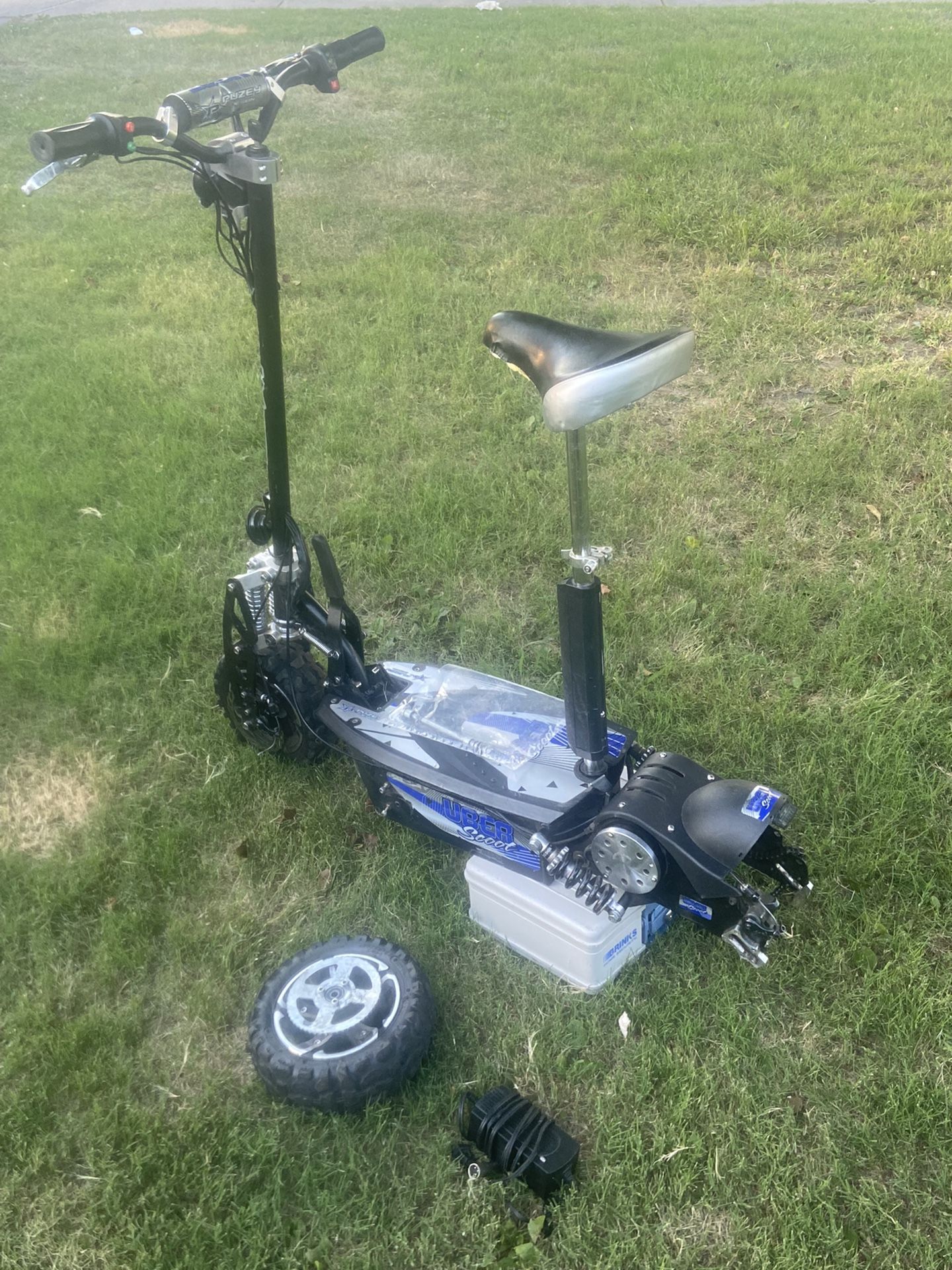 48v 1600w Uberscoot Electric Scooter