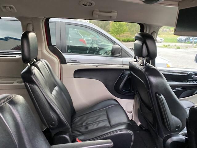 2013 Chrysler Town & Country