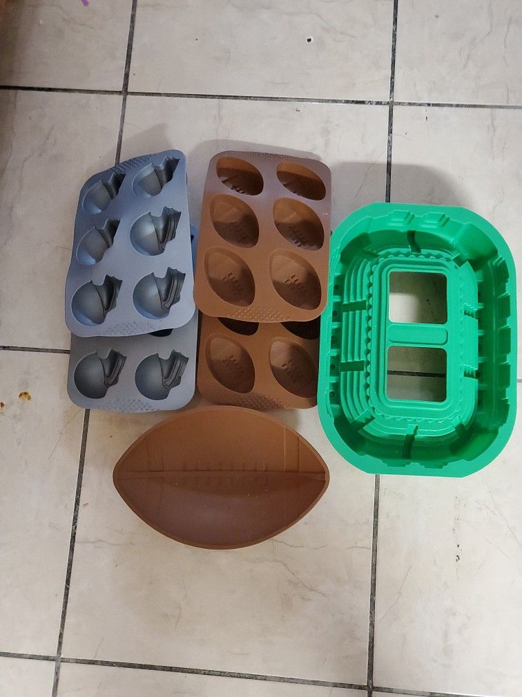 Silicone Cake Molds/ Football