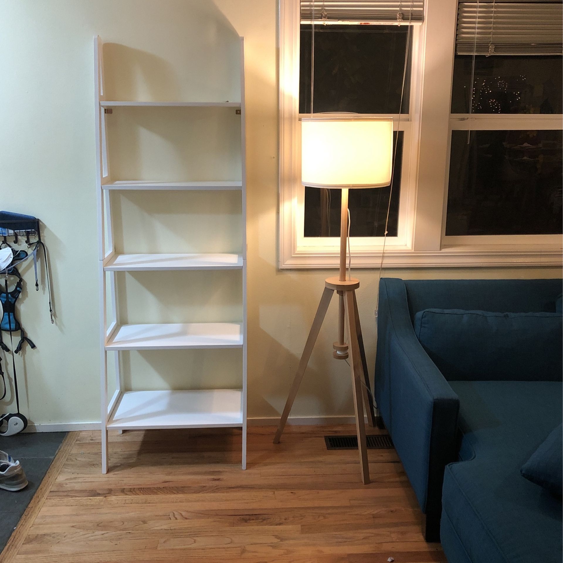 White Ladder Shelf