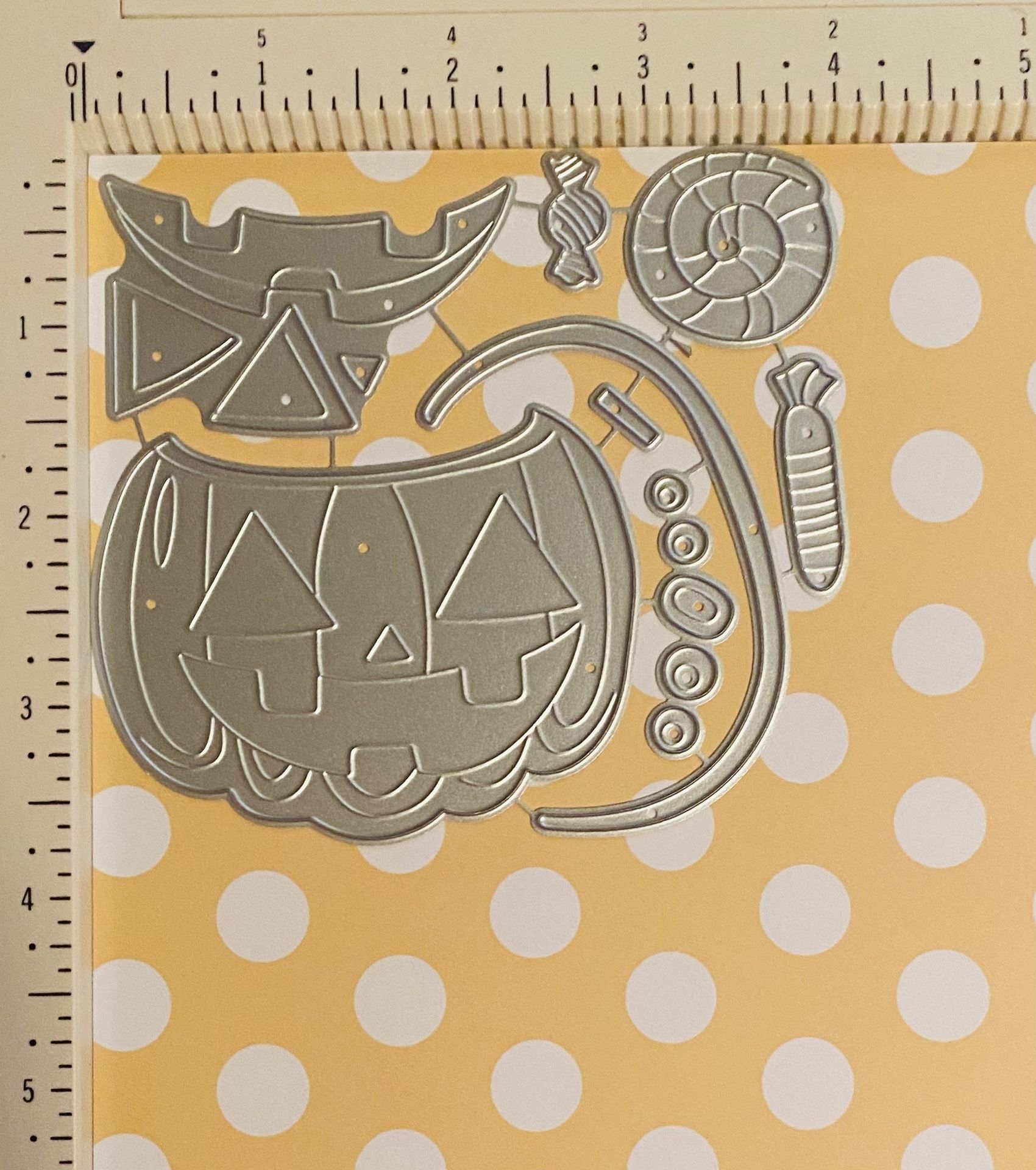 Large Halloween Pail w/ Candy Die