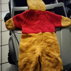 Winnie The Pooh 2-4 T New! Thumbnail