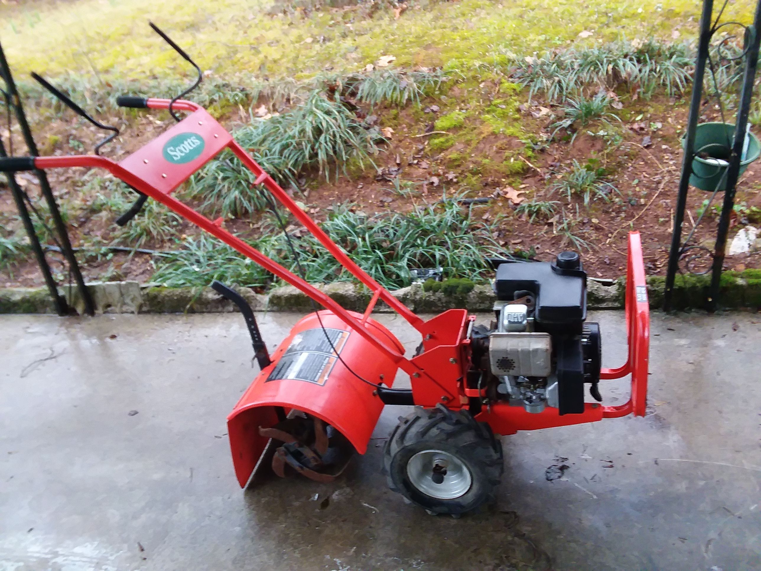 Scotts RototIller Rear Tine Tiller 6 Horsepower Tecumseh Engine for