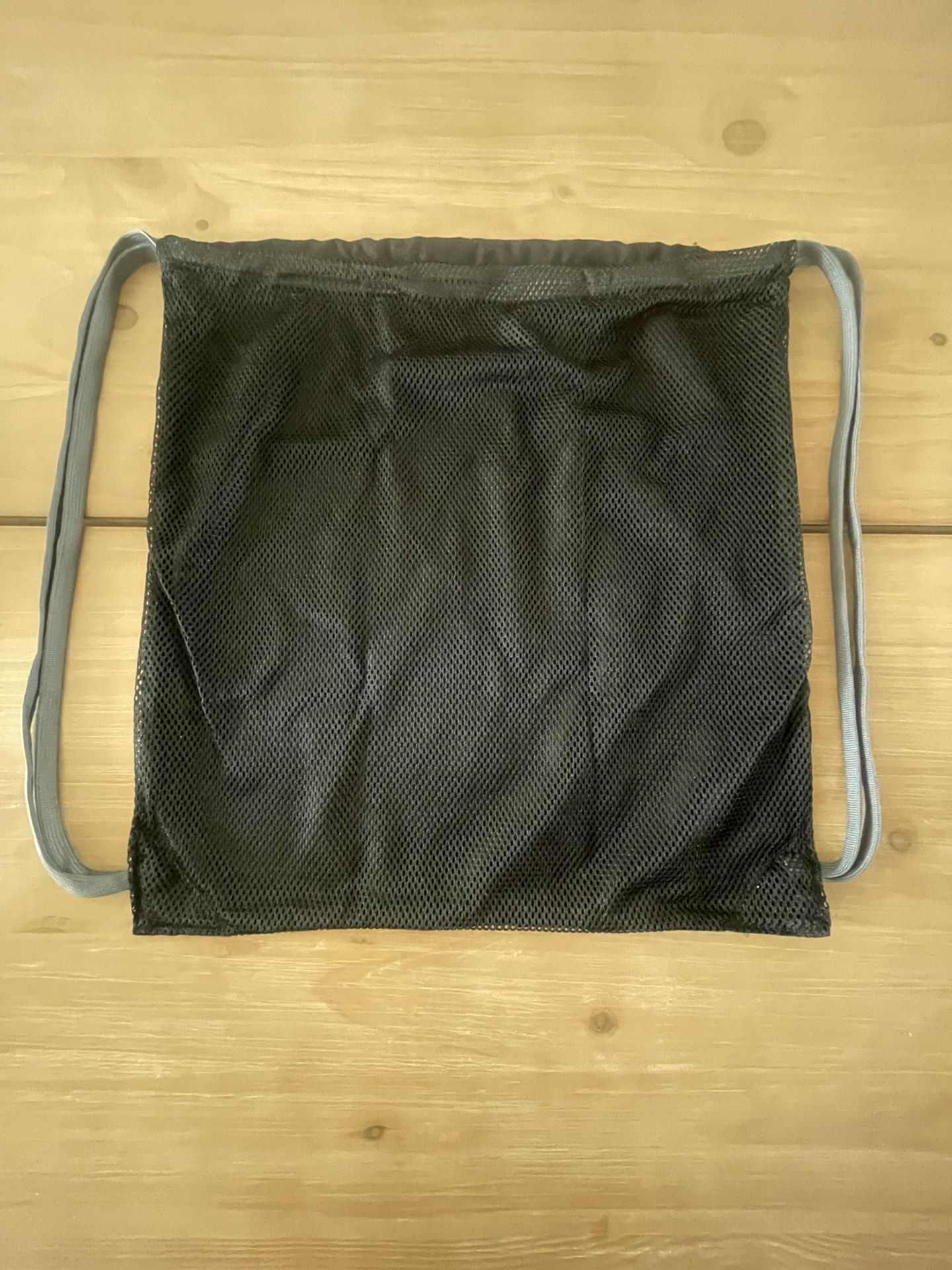 Smith Drawstring Bag
