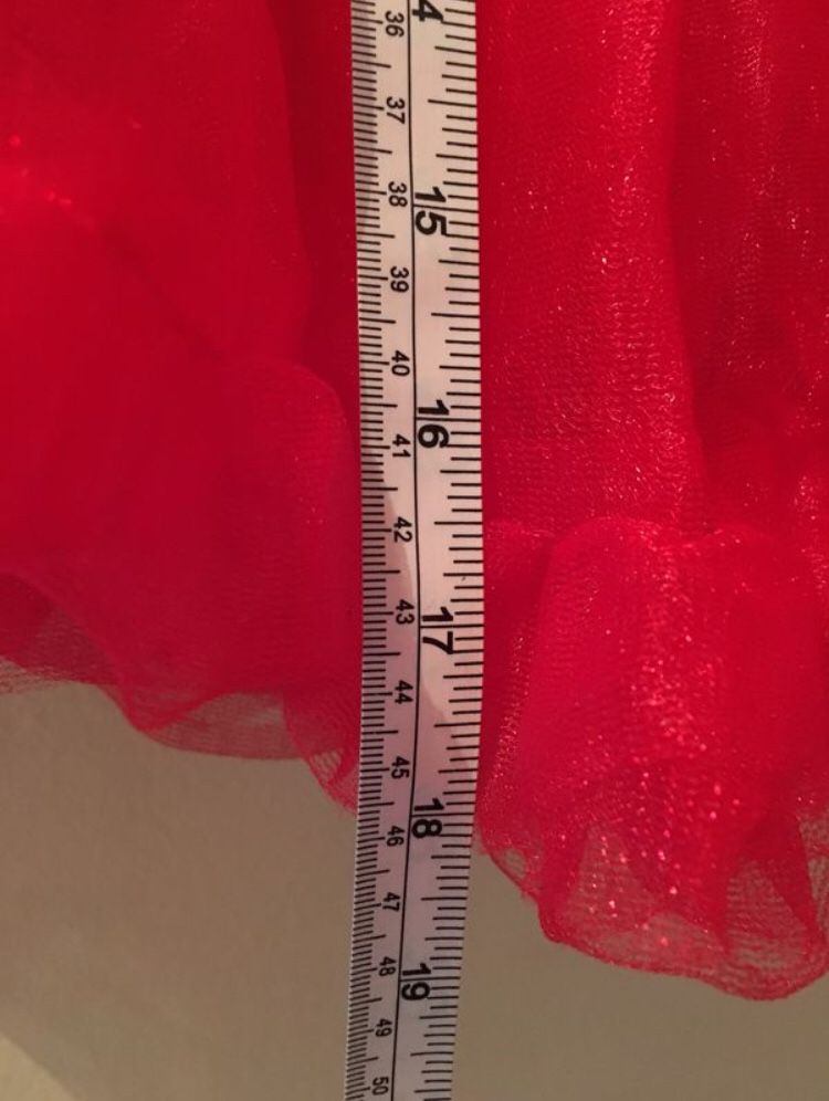RED TULLE PETTICOAT 1-Layer Petticoat Small-medium Halloween costumes