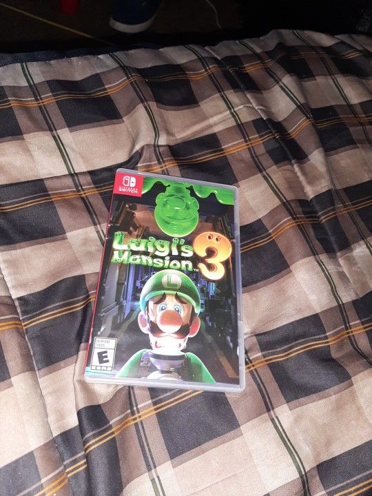 Selling NBA 2k18 And Donkey Kong. Tropical Freeze Qnd Luigis Mansion Three