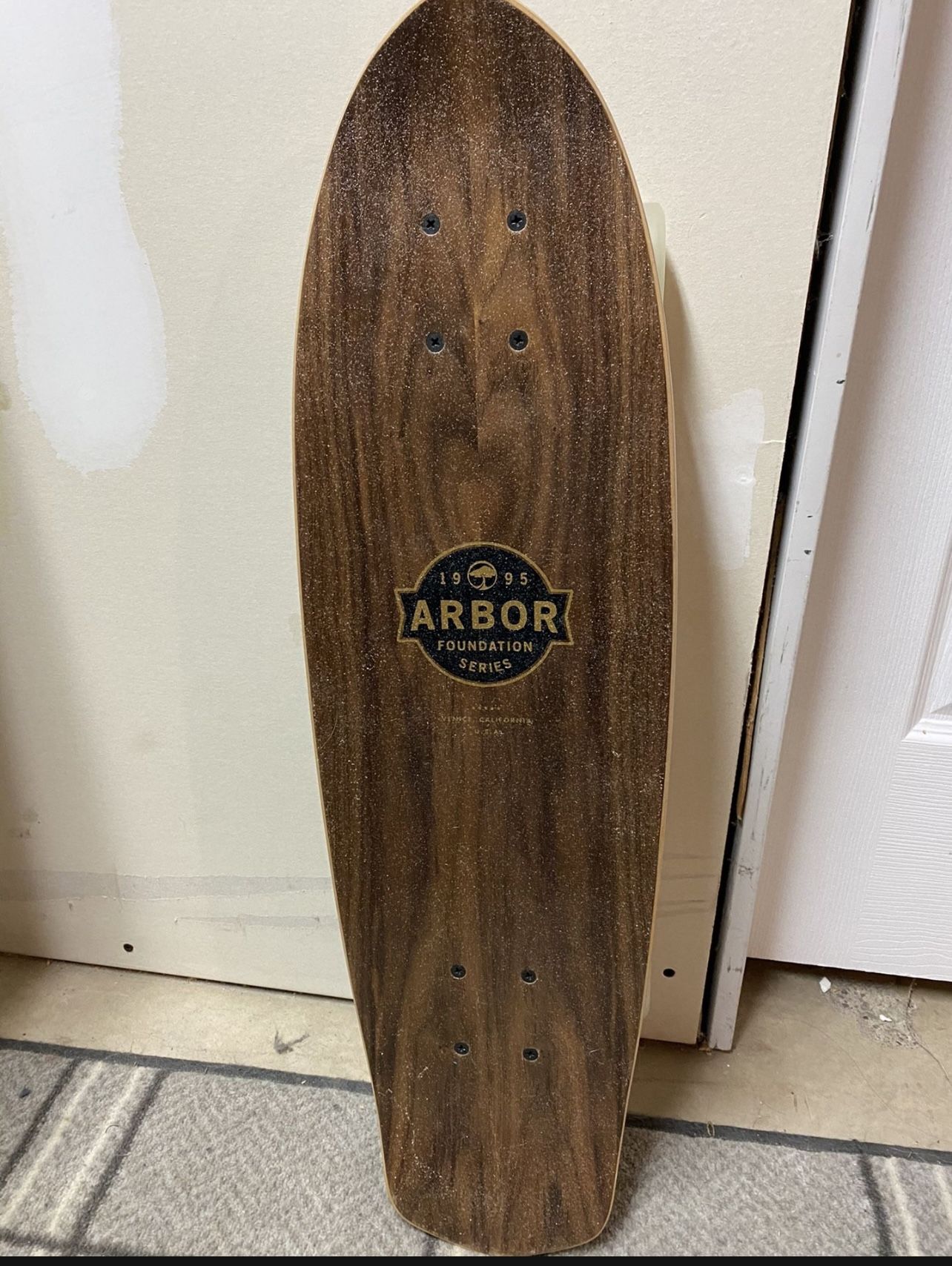 arbor skateboard