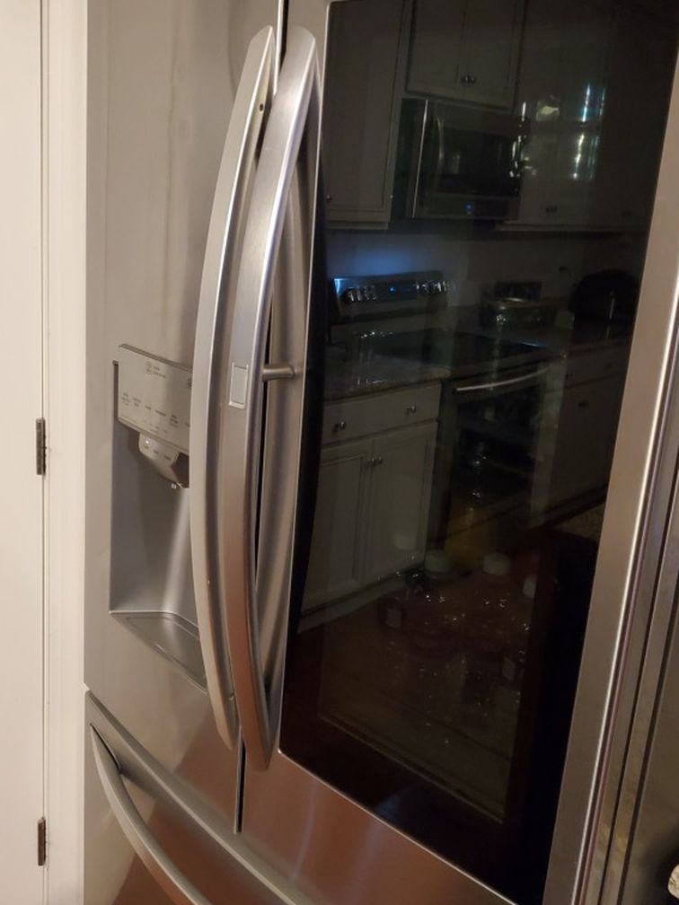 LG KNOCK Instaview Double Door FRIDGE for Sale in Creedmoor, NC OfferUp