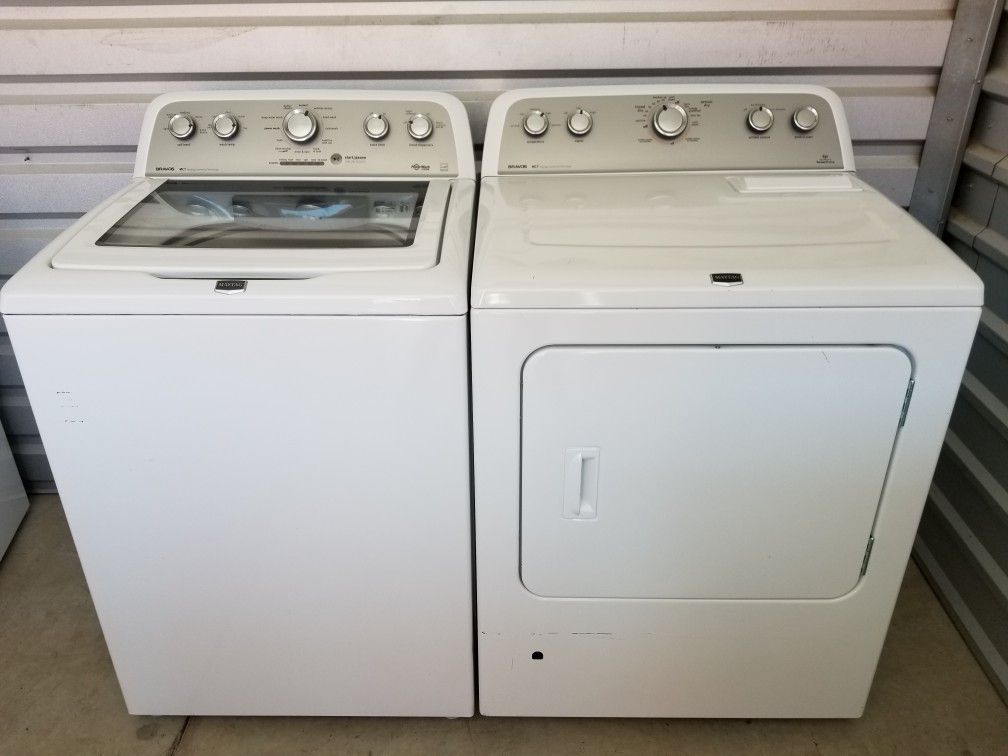 Awesome, Maytag Bravos, MCT (Maytag Commercial Quality) Washer and Gas