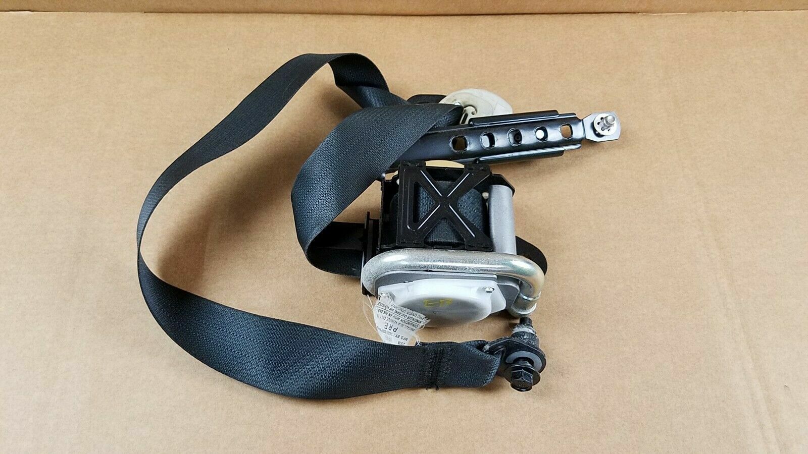 OEM 09-17 INFINITI FX35 QX70 FRONT LEFT DRIVER SIDE SEAT BELT RETRACTOR BLACK