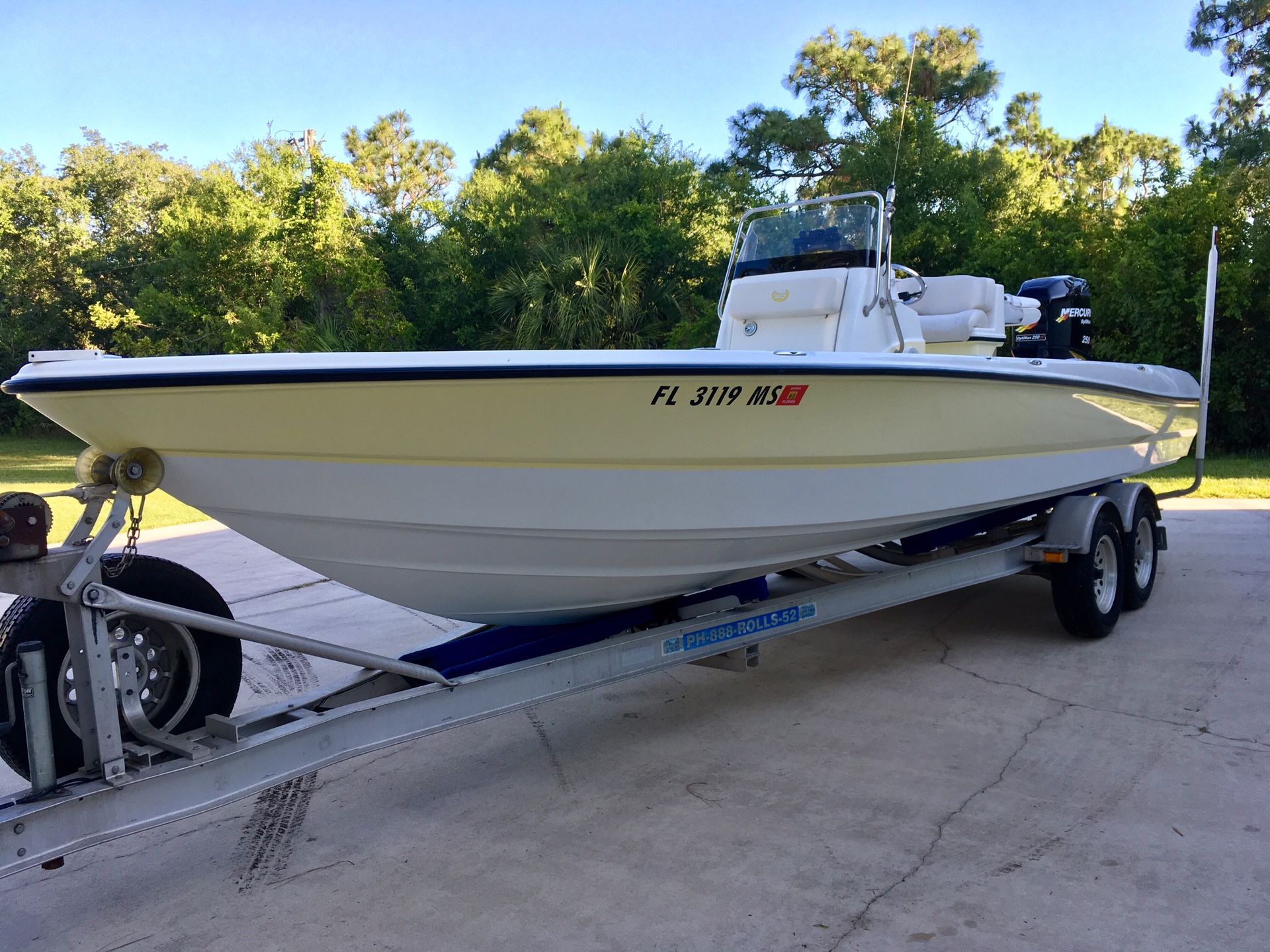 Triton 240 Lts Pro Bay Boat for Sale in GRANT VLKRIA, FL OfferUp