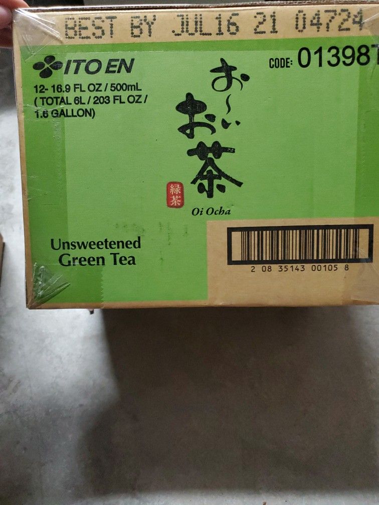ITO EN UNSWEETENED GREEN TEA 12-16.9 OZ EACH - NEW