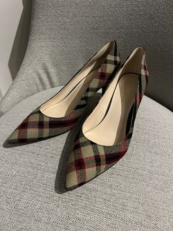 Ladies Shoes - Nine West Heels (Never Worn) Thumbnail