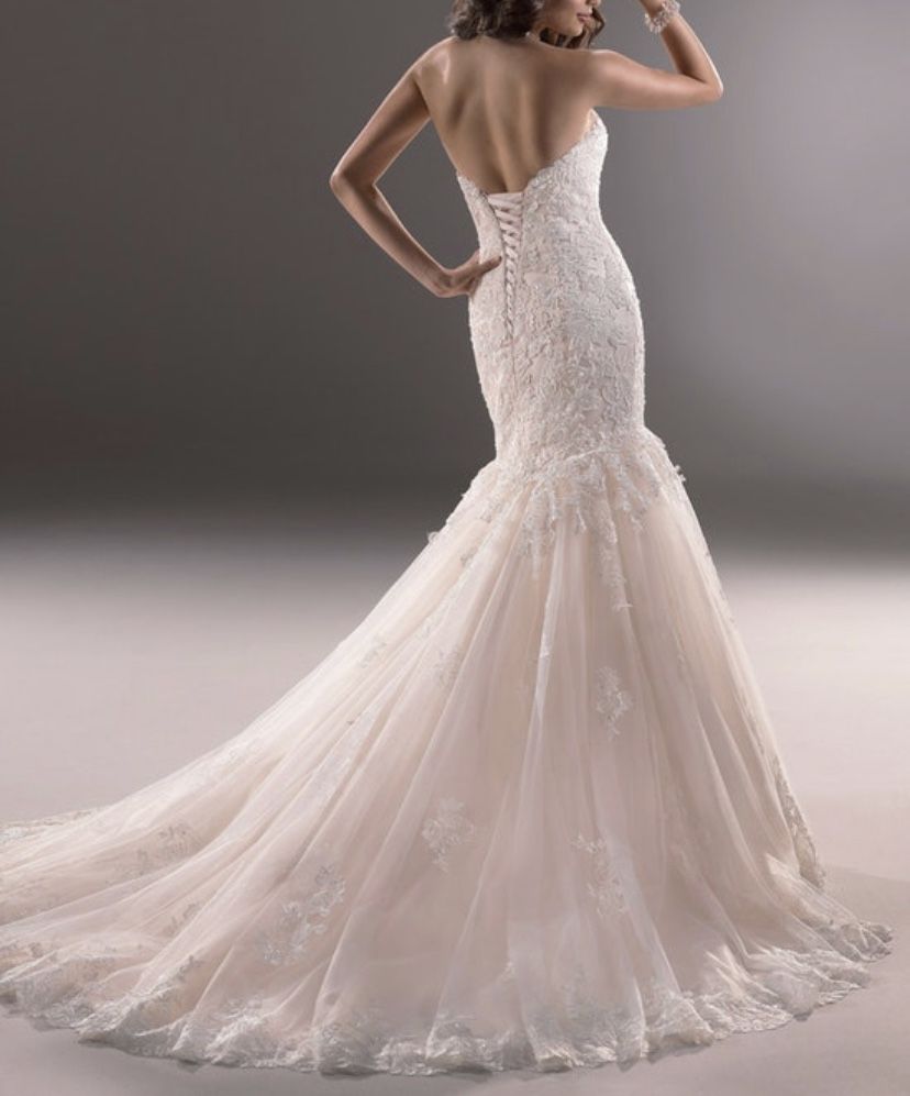 Maggie Sottero Wedding Gown