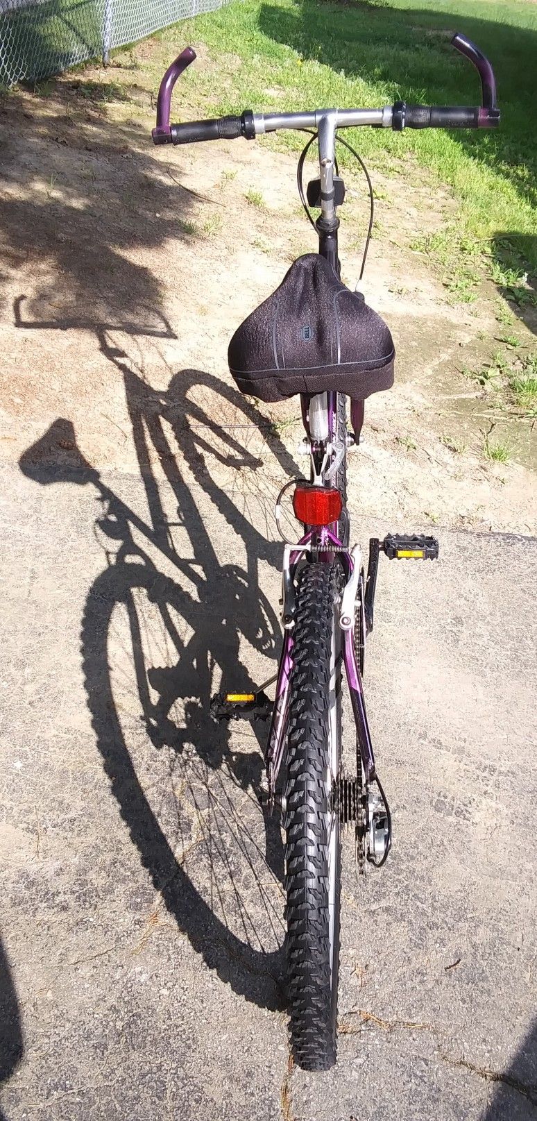 Next 26 in 18 speed Ultra all terrain, shock system, all Shimano equipped, Shimano derailleur sis EST extreme shock, Promax brakes, grips Promax brake