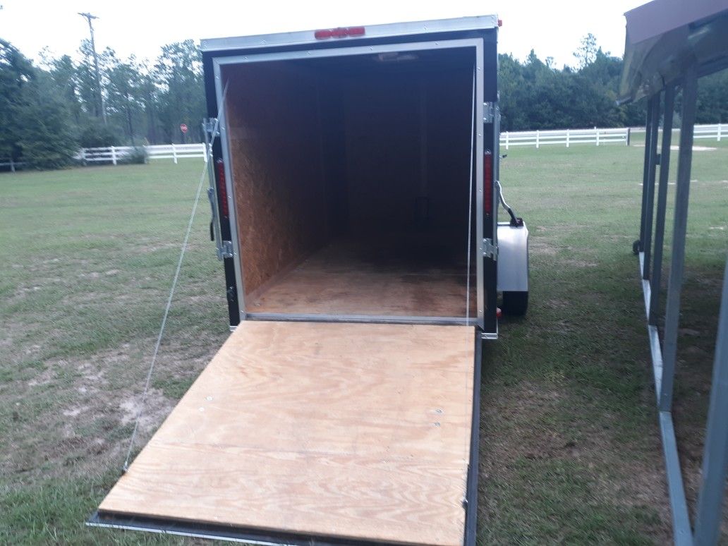 6 x 12 enclosed trailer