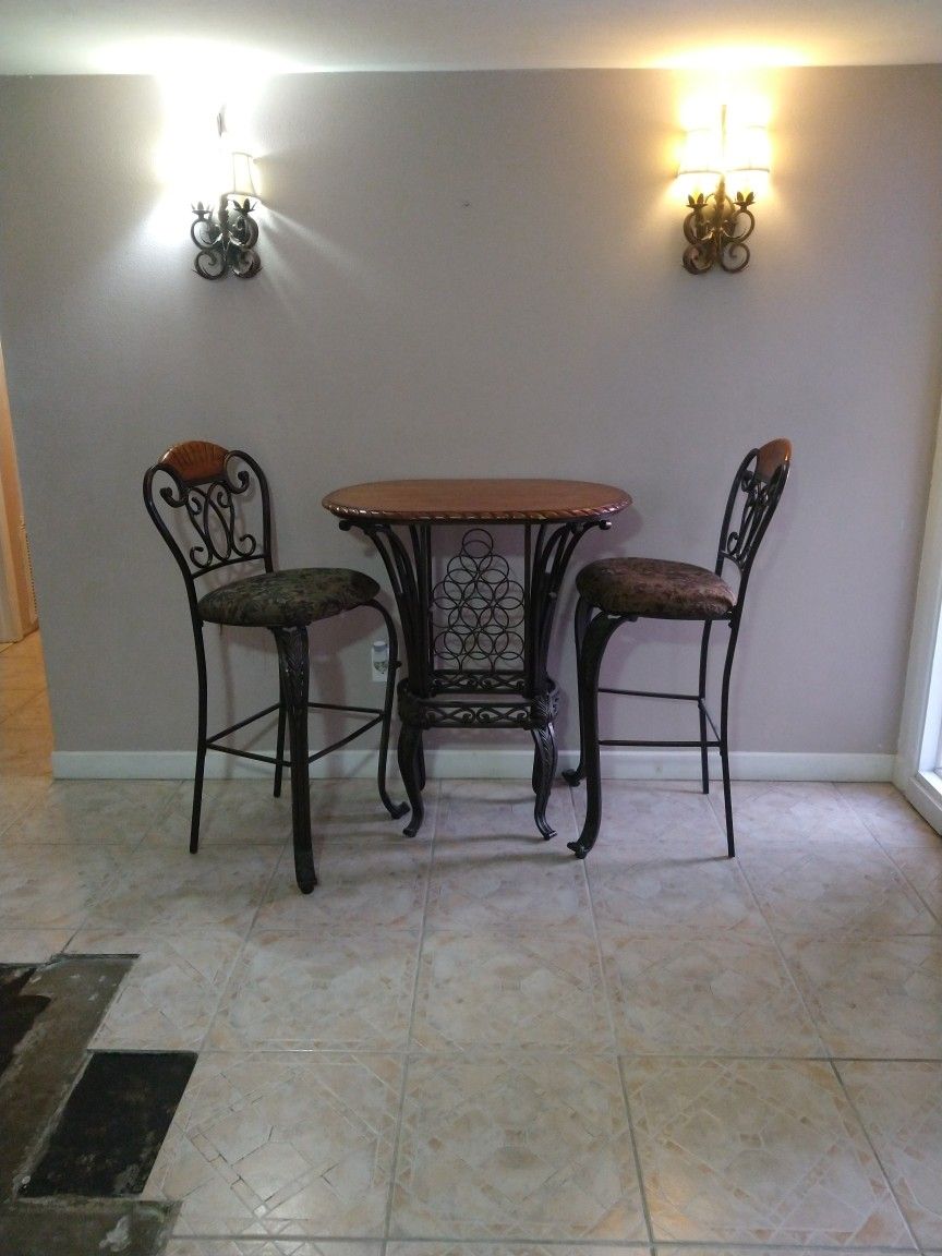 Wood Wine Tabel