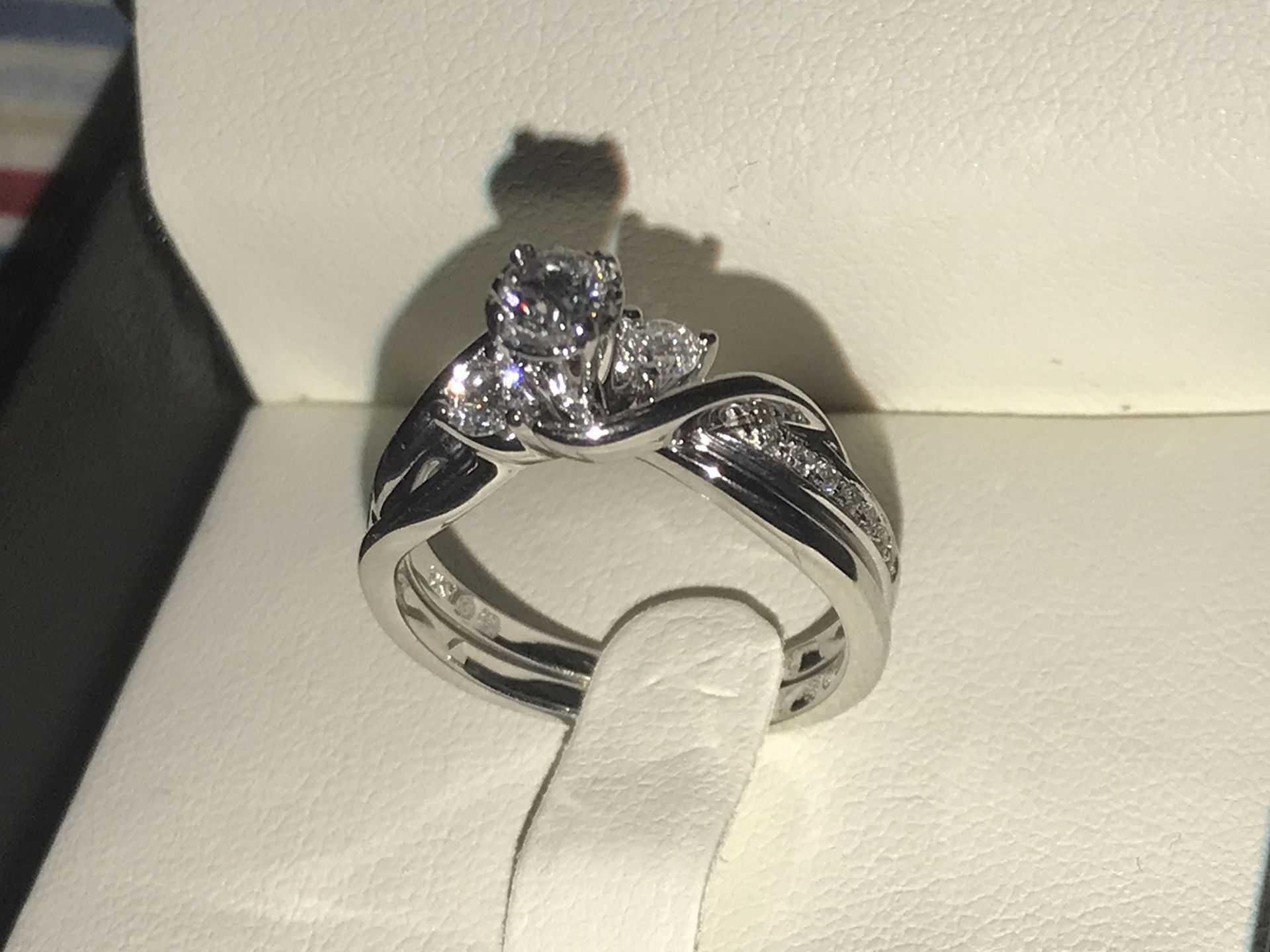 Wedding engagement set